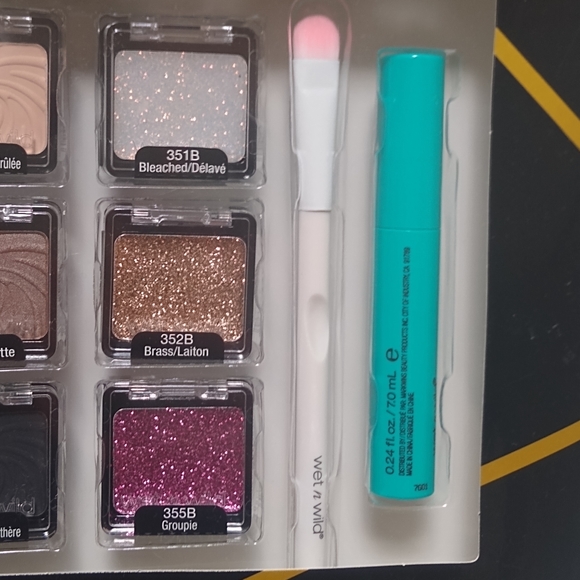 Wet N Wild Haute Eye Collection Limited Edition - Picture 5 of 5